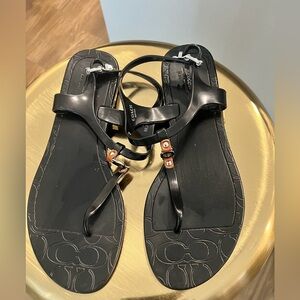 COACH Piccadilly Jelly T-Strap Thong Flat Sandals